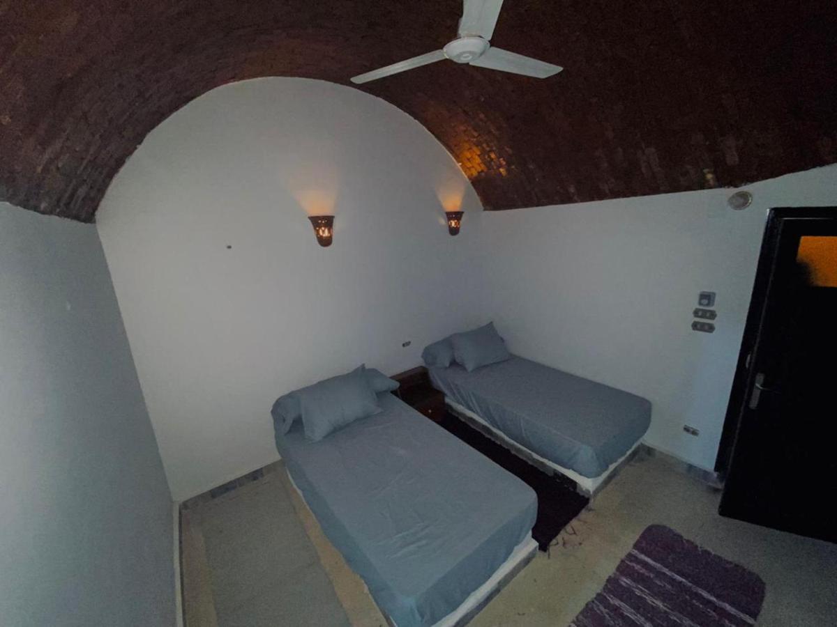 King Kassem Hotell Aswan Exteriör bild